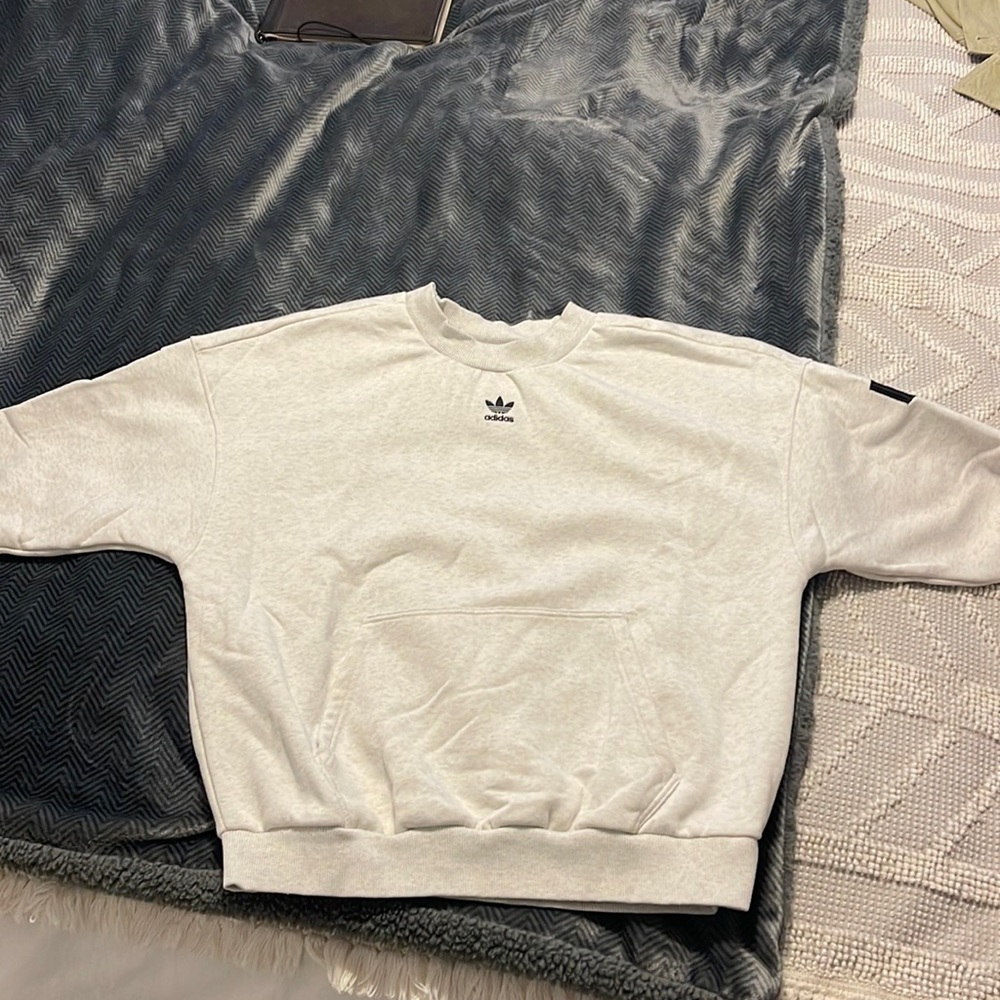 Adidas short sleeve sweatshirt